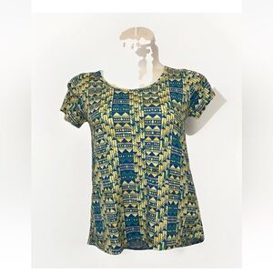 LuLaRoe Classic T Shirt XS Yellow Blue Tribal Print Short Sleeve Hi-Low Hem NWT